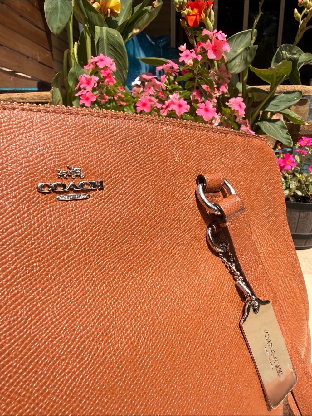 Coach Signature Leather Tote Bag in Saddle Brown 👜 - Picture 4 of 10